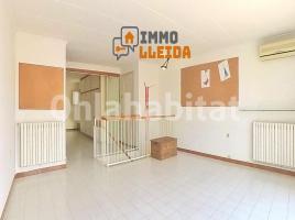 Dúplex, 226 m², cerca de bus y tren, Calle del Pare Sanahüja