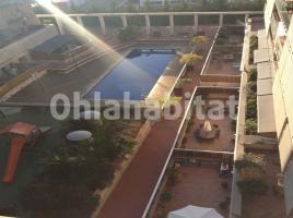 Alquiler piso, 98 m², cerca de bus y tren