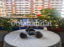 Pis, 55 m², Zona