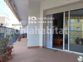Apartament, 110 m², Zona