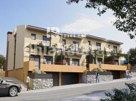  (unifamiliar adossada), 245 m², presque neuf, Zona