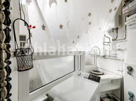 Louer pis, 93 m², Calle de Sardenya