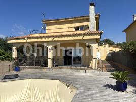 Casa (xalet / torre), 244 m², seminou