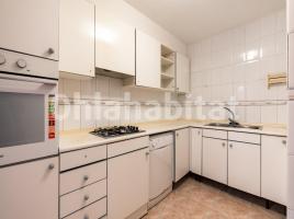 Pis, 110 m², prop de bus i tren, Calle Sant Antoni, 19
