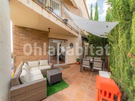  (unifamiliar adossada), 299 m², presque neuf, Zona