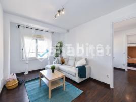 Pis, 64 m², Calle d'Albinyana, 4