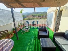 Houses (terraced house), 154 m², almost new, Paseo CIRCUMVAL-LACIO