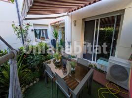 Houses (terraced house), 154 m², almost new, Paseo CIRCUMVAL-LACIO
