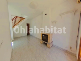 Casa (unifamiliar adosada), 240 m², Calle de Nostra Senyora dels Àngels