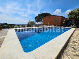 Casa (xalet / torre), 504 m², Calle Avet