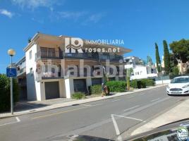 Apartament, 59 m², Zona
