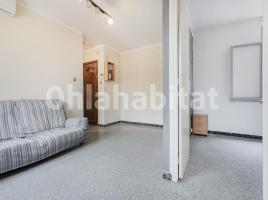 Pis, 47 m², Calle del Canigó