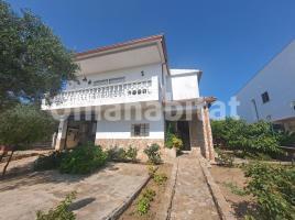 Casa (chalet / torre), 235 m²