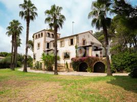 Casa (xalet / torre), 777 m², Avenida PINS