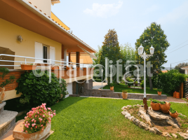 Casa (unifamiliar aïllada), 388 m², Avenida País Valencià
