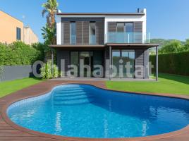 Casa (xalet / torre), 245 m², prop de bus i tren, seminou