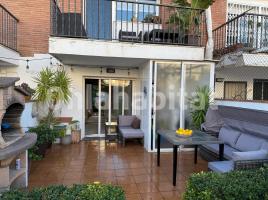 Houses (terraced house), 250 m², Calle ramon llull