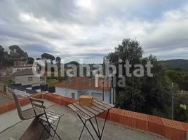 , 792 m²