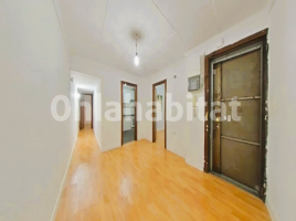 Pis, 58 m², prop de bus i tren, Calle de Calderón de la Barca, 103