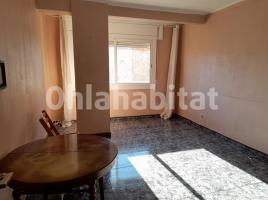 Pis, 60 m², prop de bus i tren