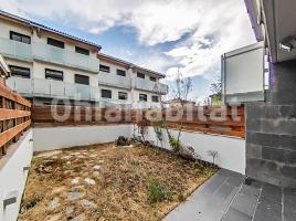 Casa (unifamiliar adossada), 247 m², prop de bus i tren, Calle de Carrasco i Formiguera, 28