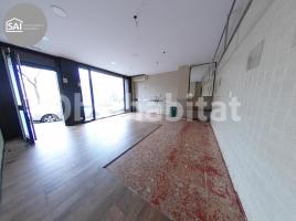 Botiga, 100 m², Calle de l'Apúlia