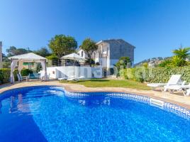 Houses (detached house), 311 m²