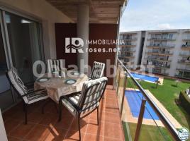 Apartament, 65 m², almost new, Zona