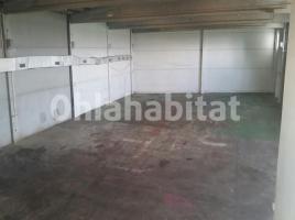 For rent industrial, 657 m², Avenida Barcelona, 50