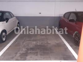 For rent parking, 9 m², Calle Mossèn Lluís Pañella