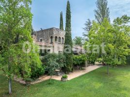 Houses (masia), 1600 m², Zona