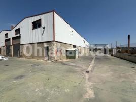 Louer , 410 m², Zona
