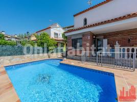 Casa (xalet / torre), 264 m²