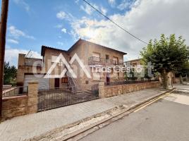 Casa (chalet / torre), 237 m², Paseo del Prat, 11