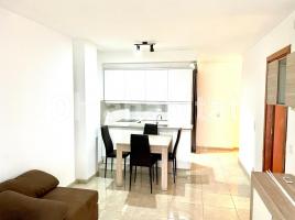 Pis, 68 m², presque neuf