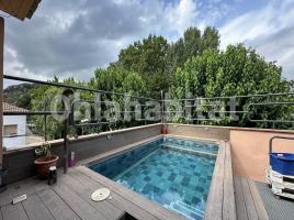 Casa (unifamiliar adosada), 381 m²
