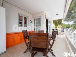 Pis, 93 m², Calle de Brussel·les
