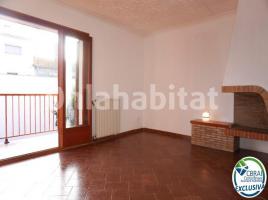  (unifamiliar adossada), 274 m², Calle Fages de Climent, 7