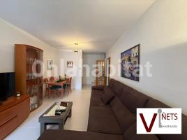 Piso, 152 m², cerca de bus y tren