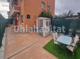 Flat, 72 m², almost new