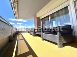 Pis, 69 m², prop de bus i tren