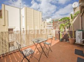Lloguer àtic, 50 m², prop bus i metro, Calle de Fontcoberta
