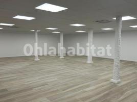 Local comercial, 565 m², prop bus i metro, Calle de Villarroel, 181