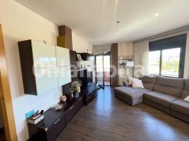 Dúplex, 190 m², seminou