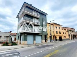 Business premises, 101 m², Carretera d'Olot, 48