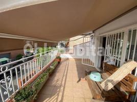 Casa (xalet / torre), 185 m², prop de bus i tren