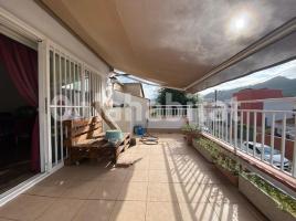 Casa (xalet / torre), 185 m², prop de bus i tren