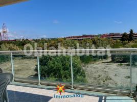 Apartament, 76 m², prop de bus i tren, Calle de Montserrat Roig