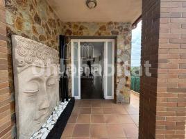 Houses (detached house), 212 m², almost new, Zona