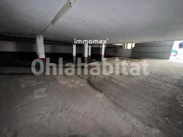 Plaça d'aparcament, 410 m², Zona